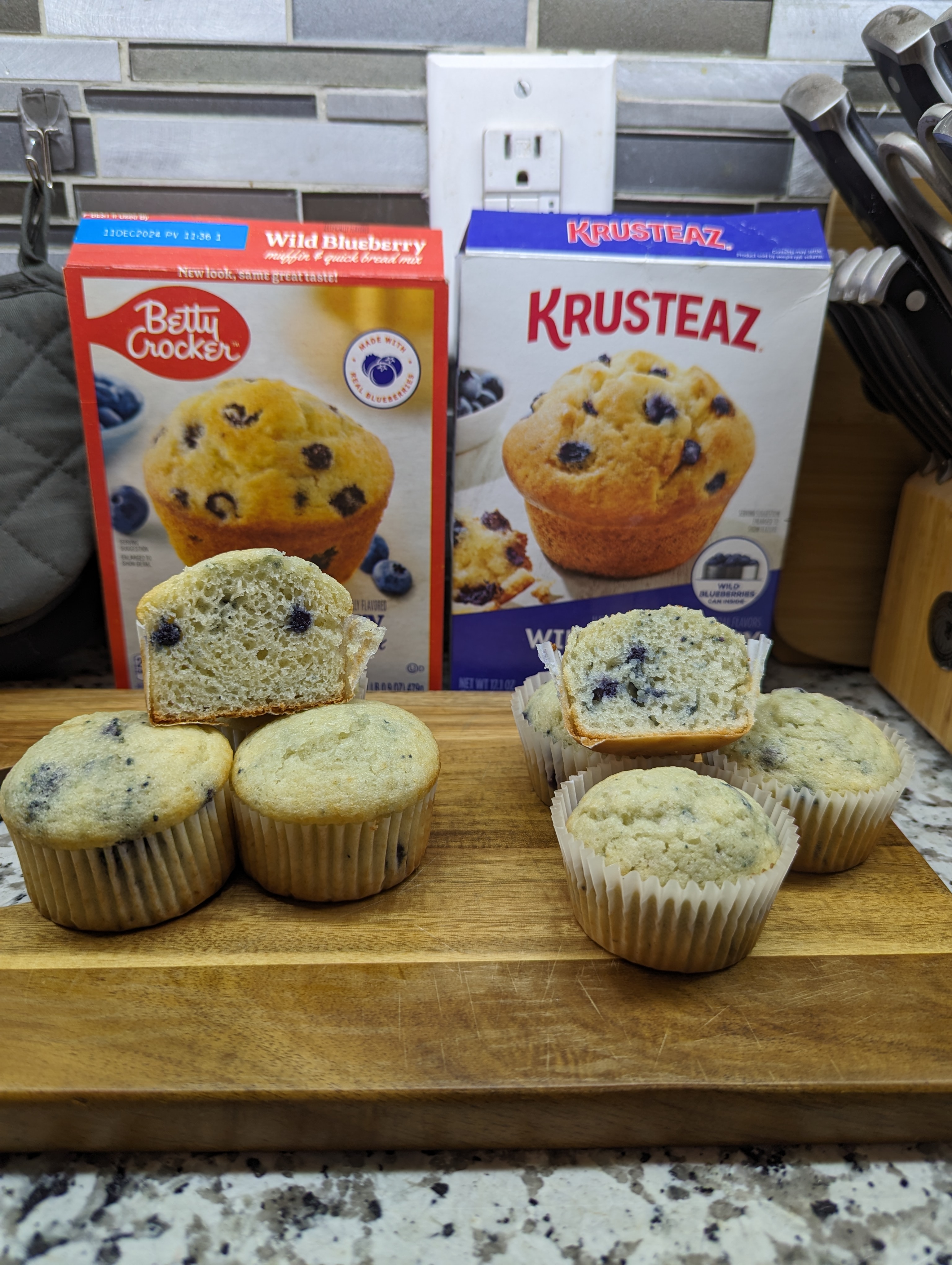 Comparing Krusteaz and Betty Crocker’s Wild Blueberry Muffin Mix