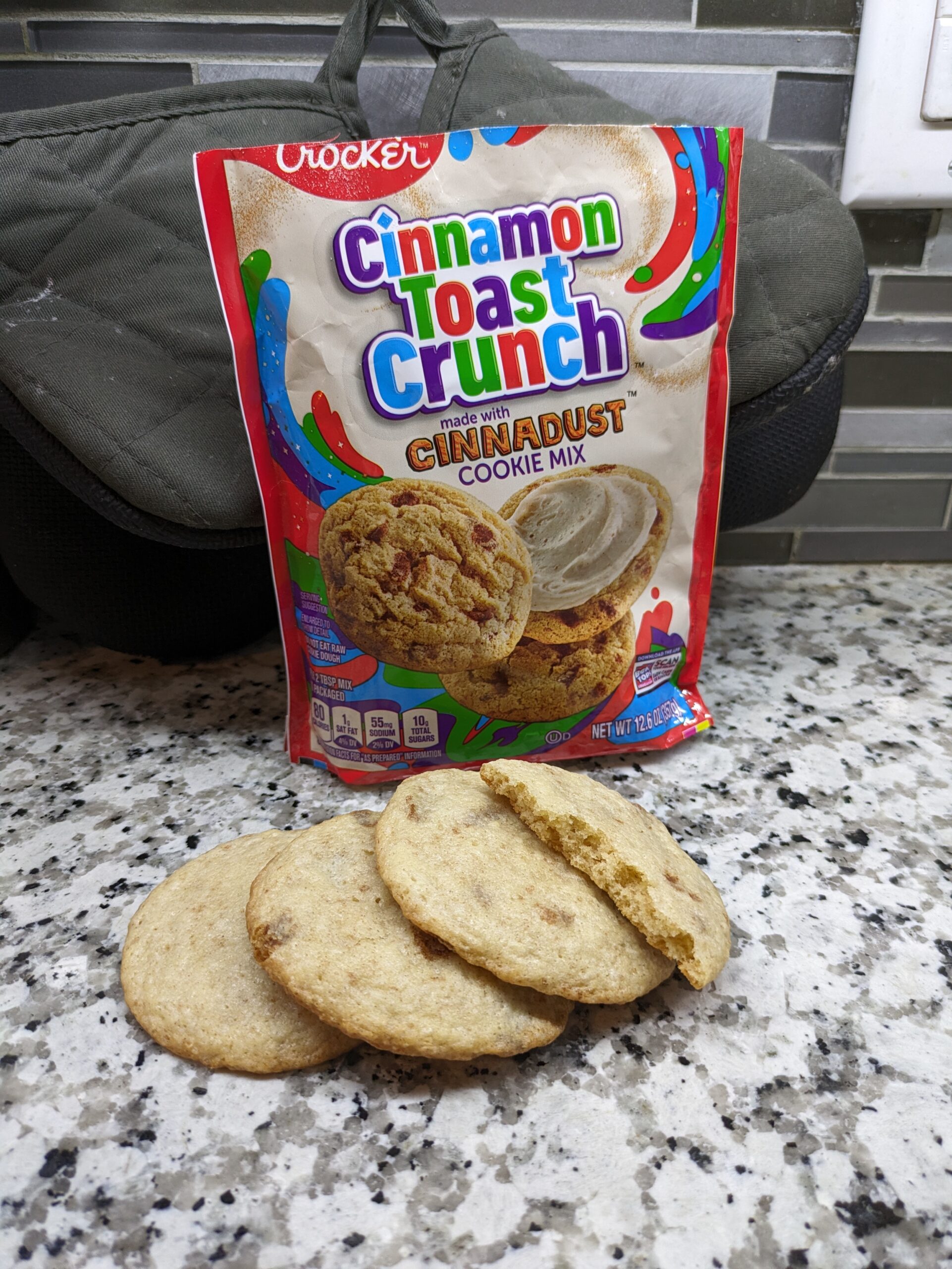 Trying out Betty Crockers Cinnamon Toast Crunch Cinnadust cookie mix