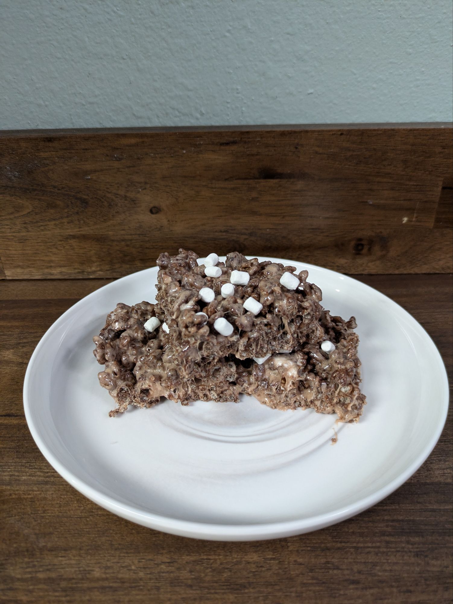 Trying a simple recipe for hot cocoa rice krispie treats